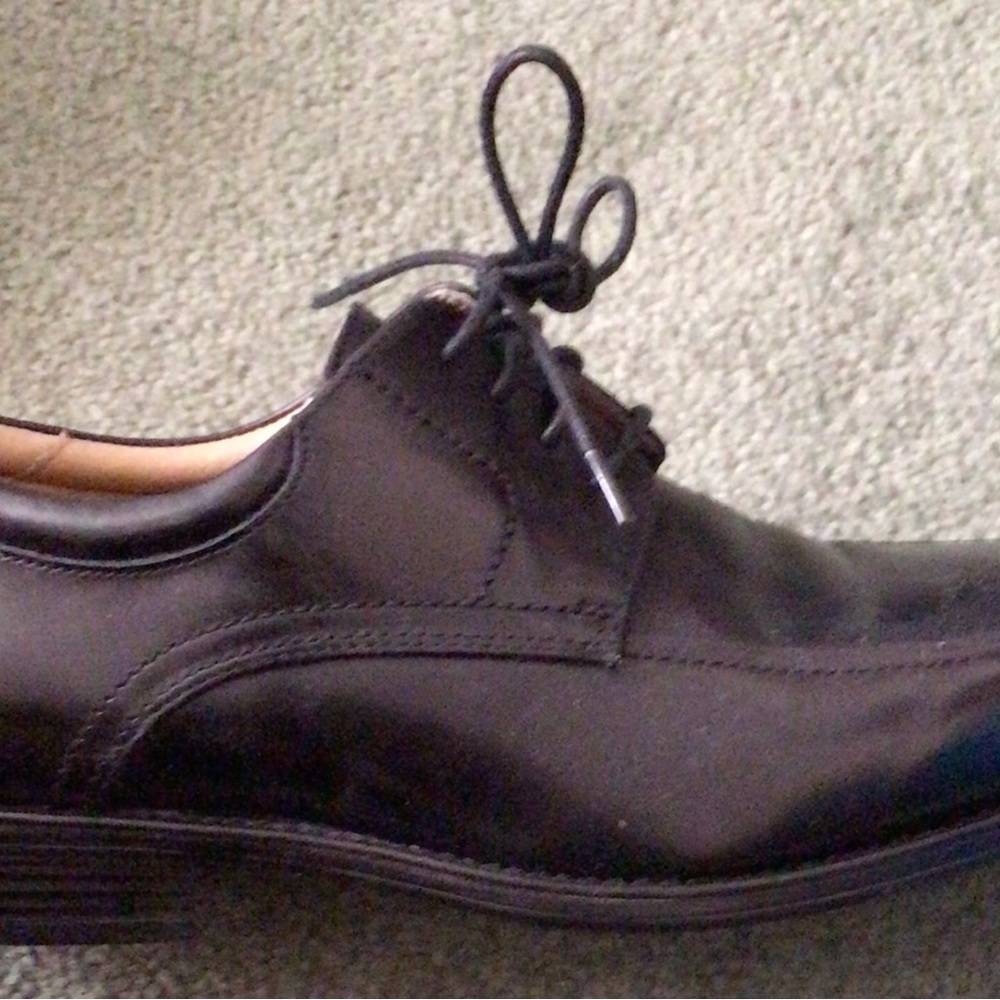 Johnston & Murphy Black Men’s Dress Shoes - Picture 13 of 13